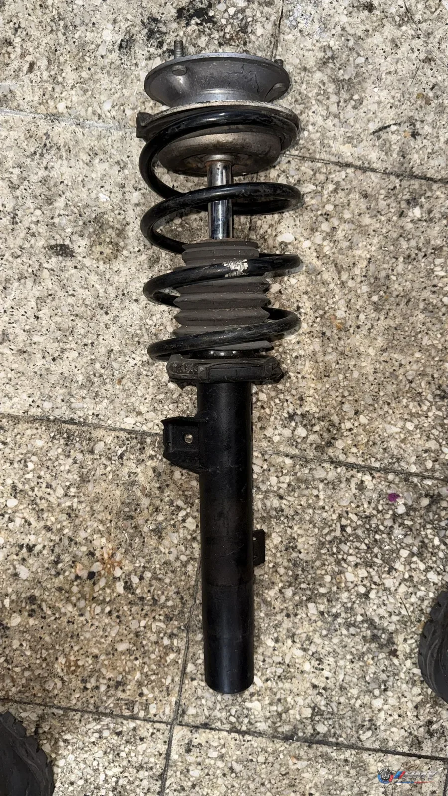 BMW Orijinal Çıkma 3 Serisi E90 E91 E92 - M57 N47 N51 N52 N53 N54 Amortisör Kovanı Ön Sağ (Sachs ) 31316796160