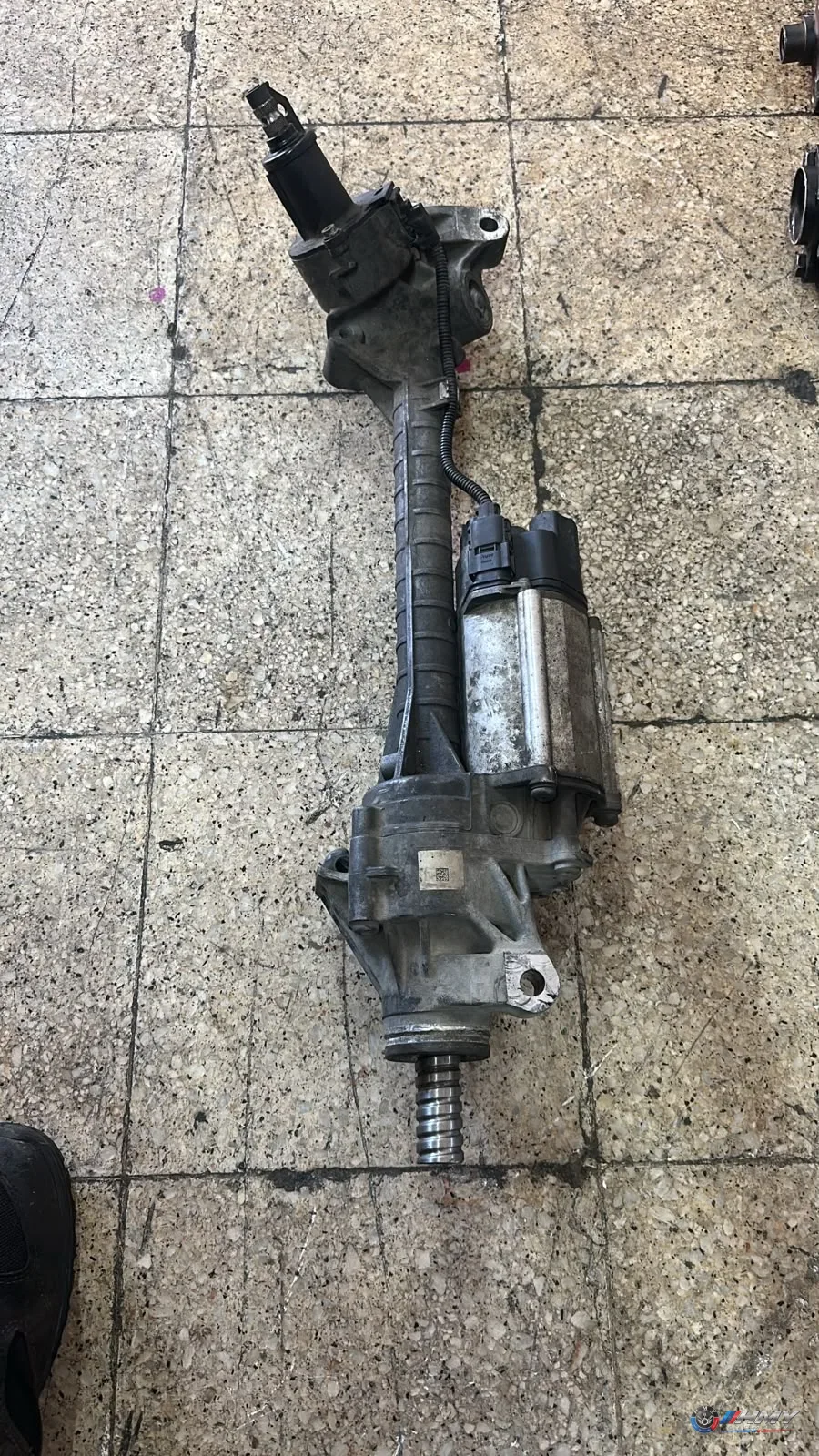 BMW Orijinal Çıkma Elektrikli Direksiyon Kutusu 6852322
