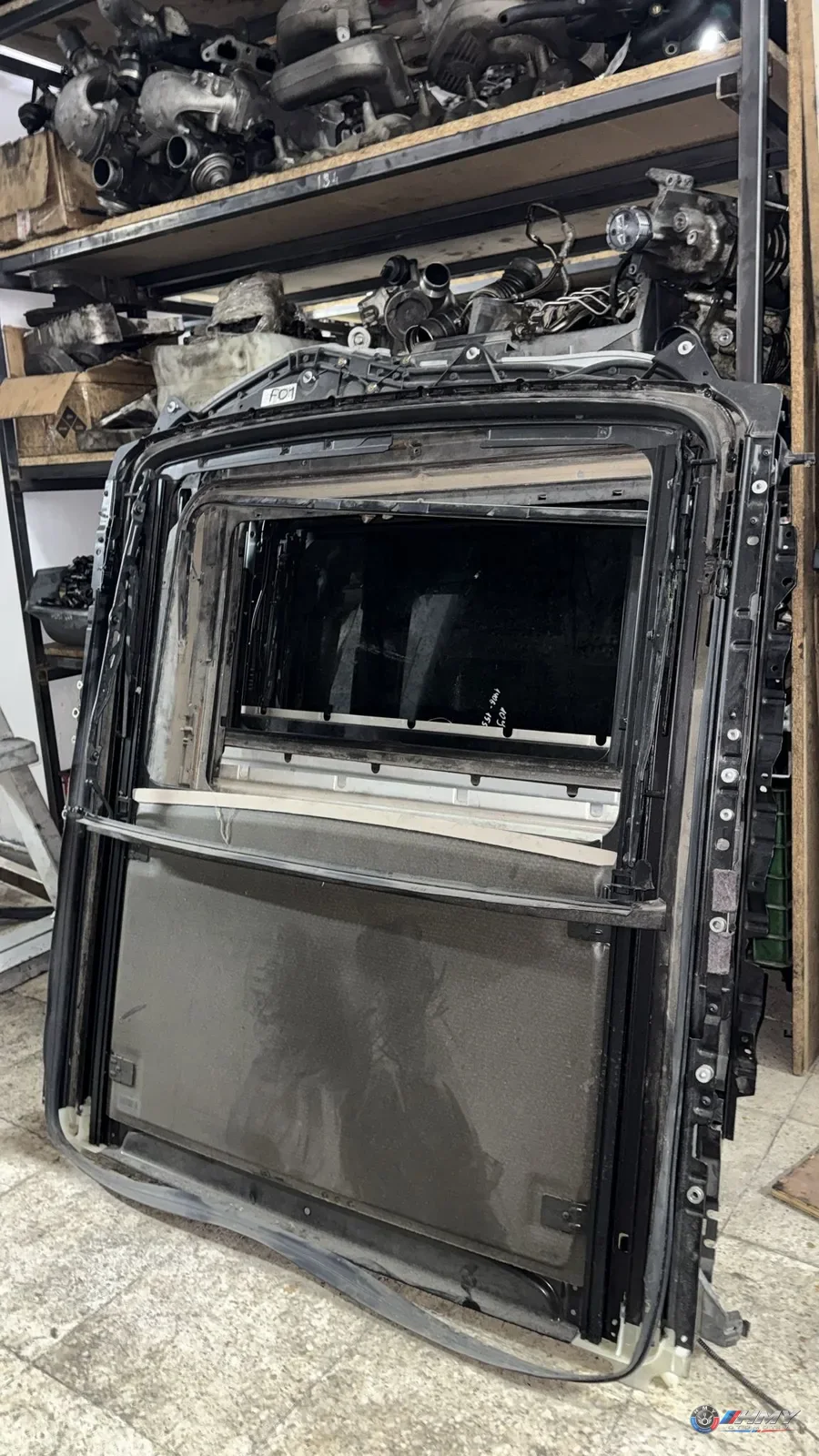 BMW Orijinal Çıkma Üst Panoramik Cam Tavan Mekanizması 7207457