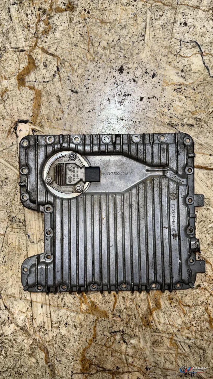BMW Orijinal Çıkma Yağ Karteri 7500207