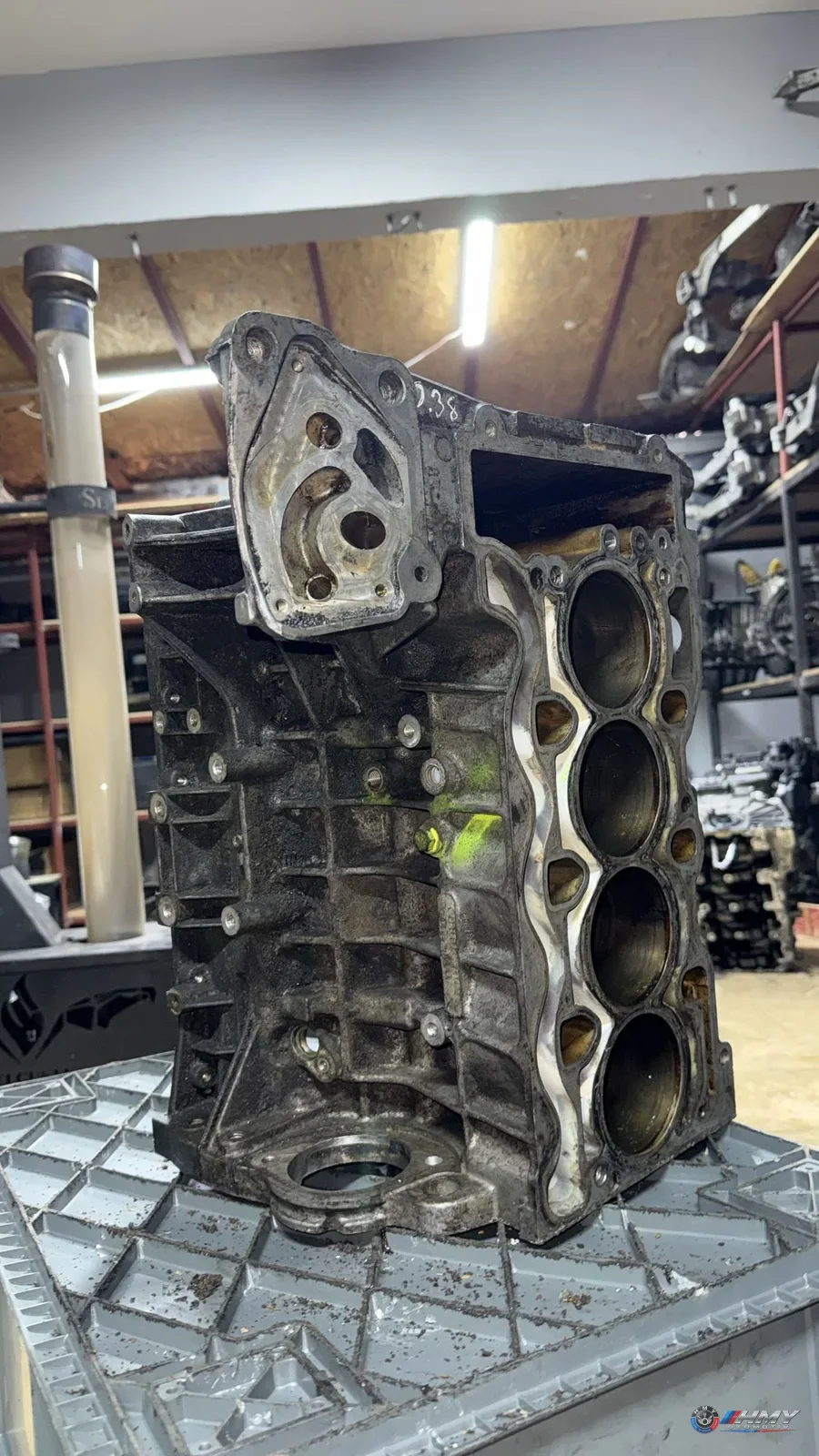 BMW Orijinal Çıkma Motor Bloğu 7510038