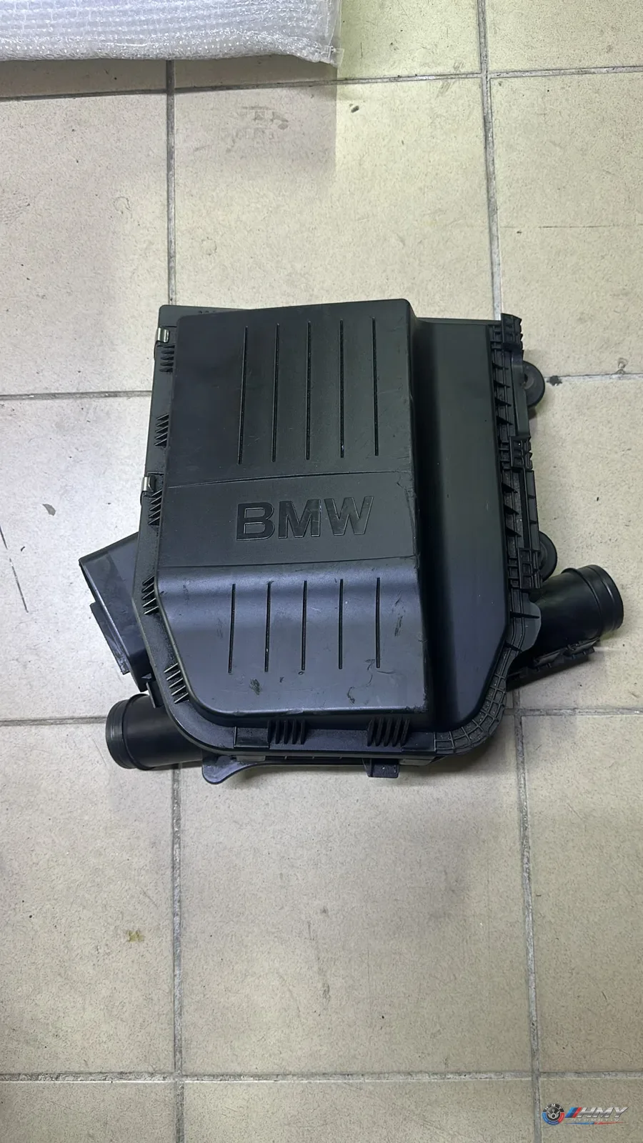 BMW Orijinal Çıkma E60 E61 E82 E88 E90 E91 - N54 Hava Filtre Kazanı 13717556547