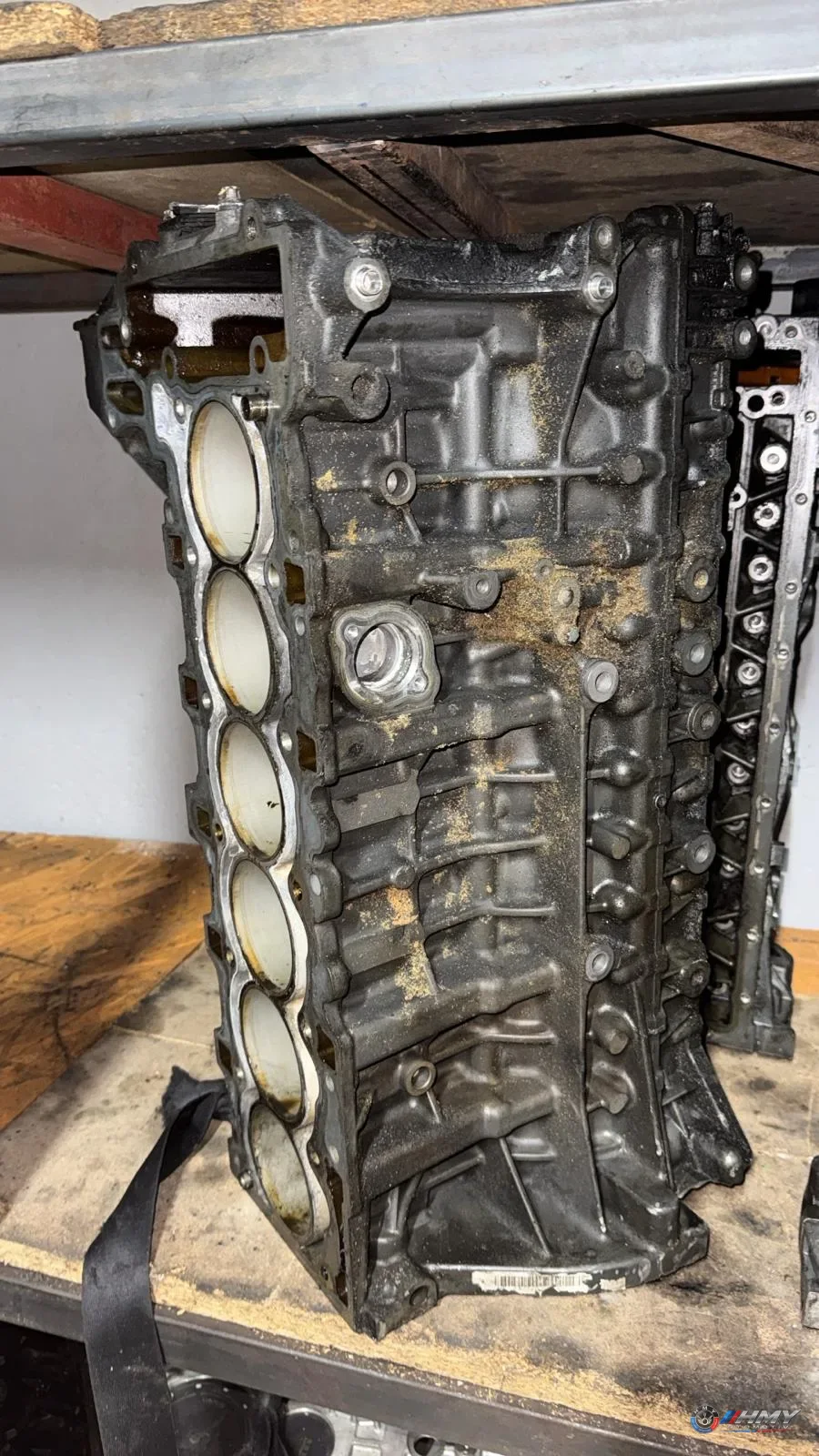 BMW Orijinal Çıkma Motor Bloğu 7558318