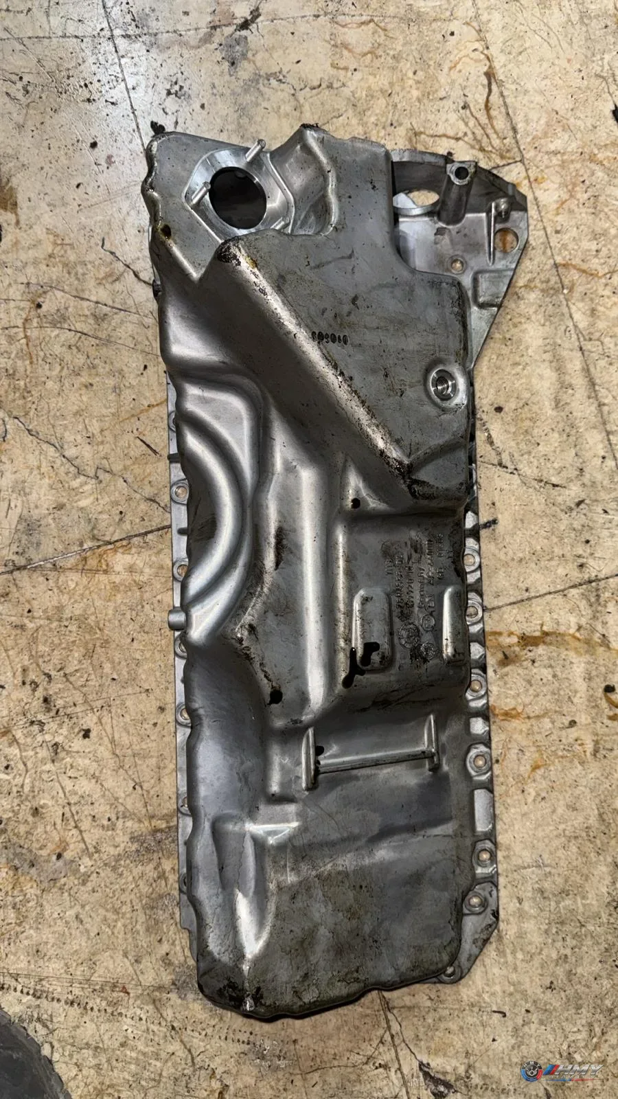BMW Orijinal Çıkma F20 F21 F22 F23 F30 F31 - N55 Motor Yağ Karteri 11137586555