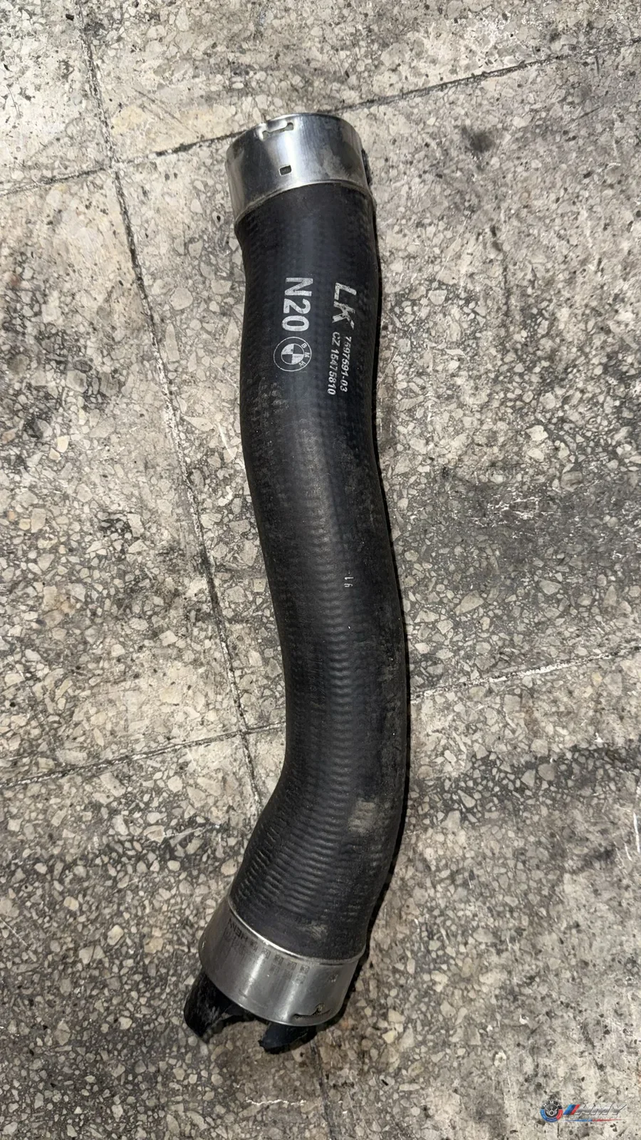 BMW Orijinal Çıkma F20 F21 F22 F23 F25 F26 - N20 N26 Dolum Havası Kılavuzu 13717597591