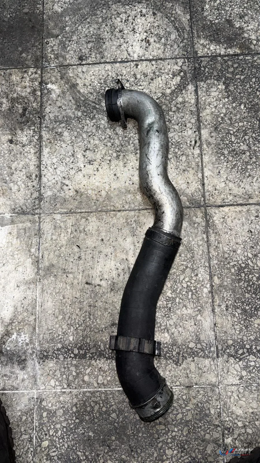 BMW Orijinal Çıkma İntercooler Borusu 7788357