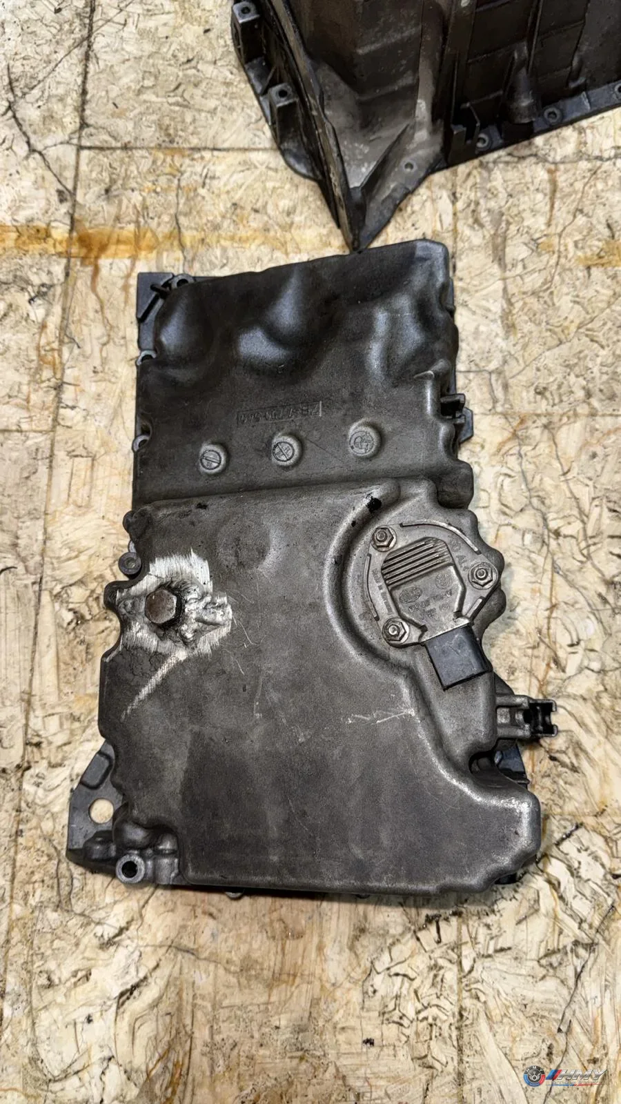 BMW Orijinal Çıkma E87 E90 E91 - M47 Yağ Karteri 11137798372