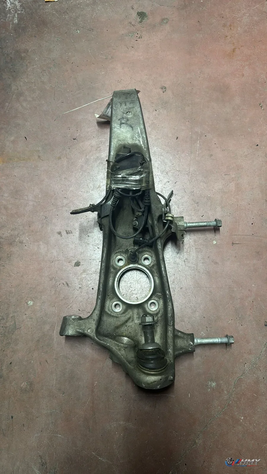 BMW Orijinal Çıkma F90 F91 F92 F93 - S63M Ön Sağ M5 LCI M8 Taşıyıcı 31107857012