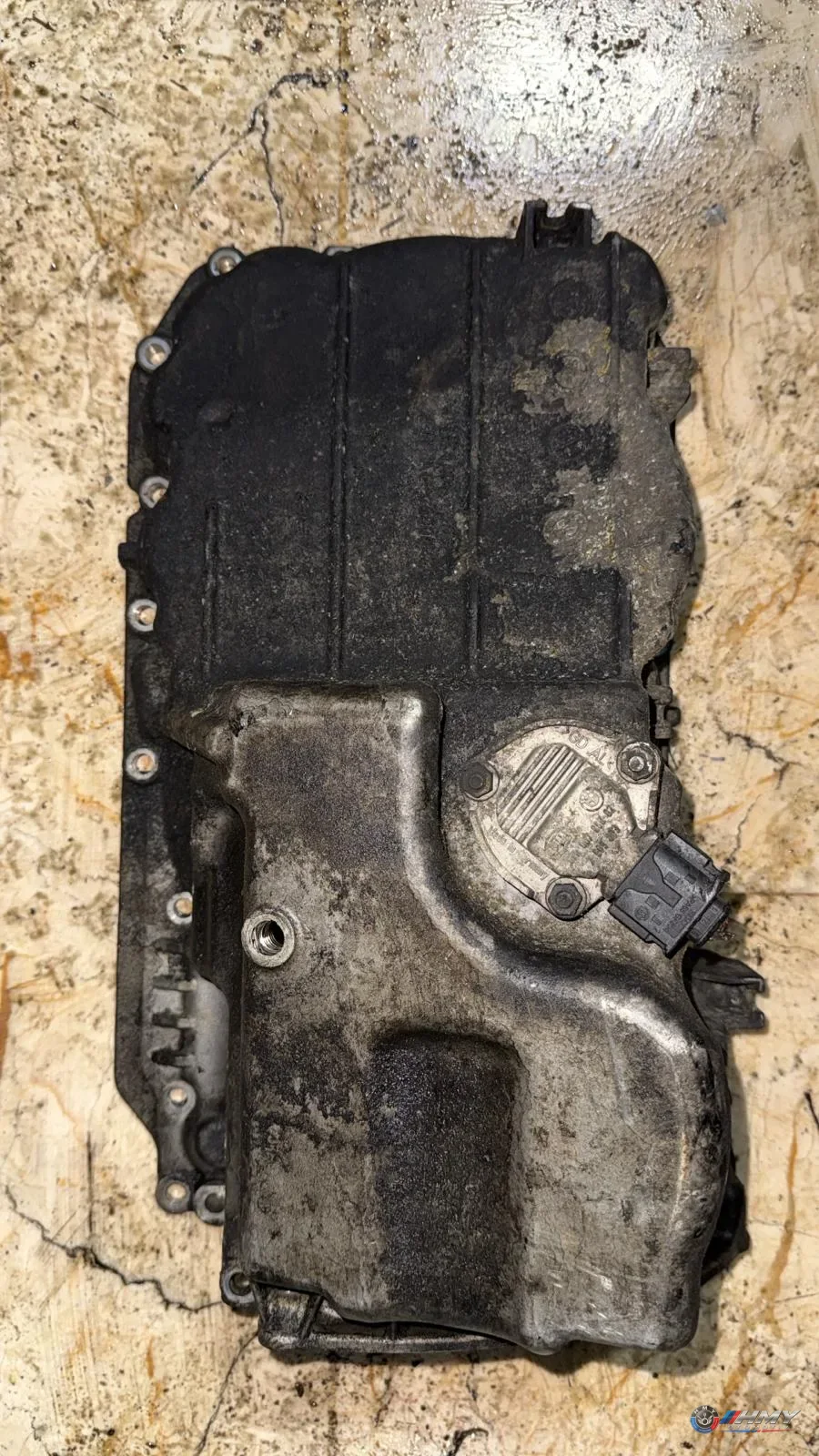 BMW Orijinal Çıkma E81 E82 E84 E87 E88 E90 - N47 Yağ Karteri 11138510206