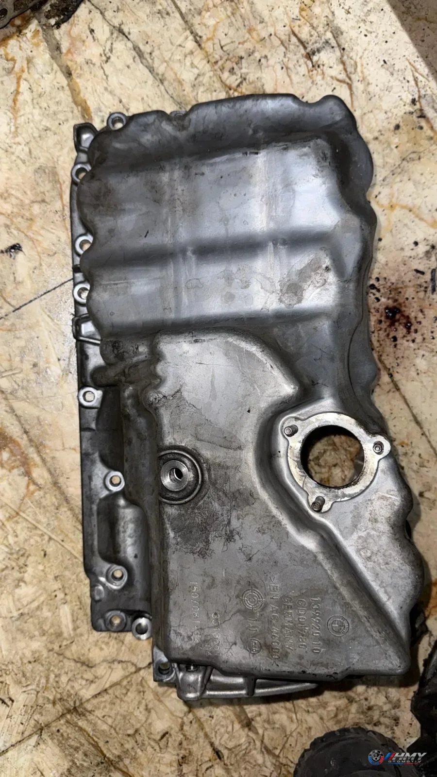 BMW Orijinal Çıkma F10 F11 F20 F21 F22 F23 - B47 Yağ Karteri 11138513661