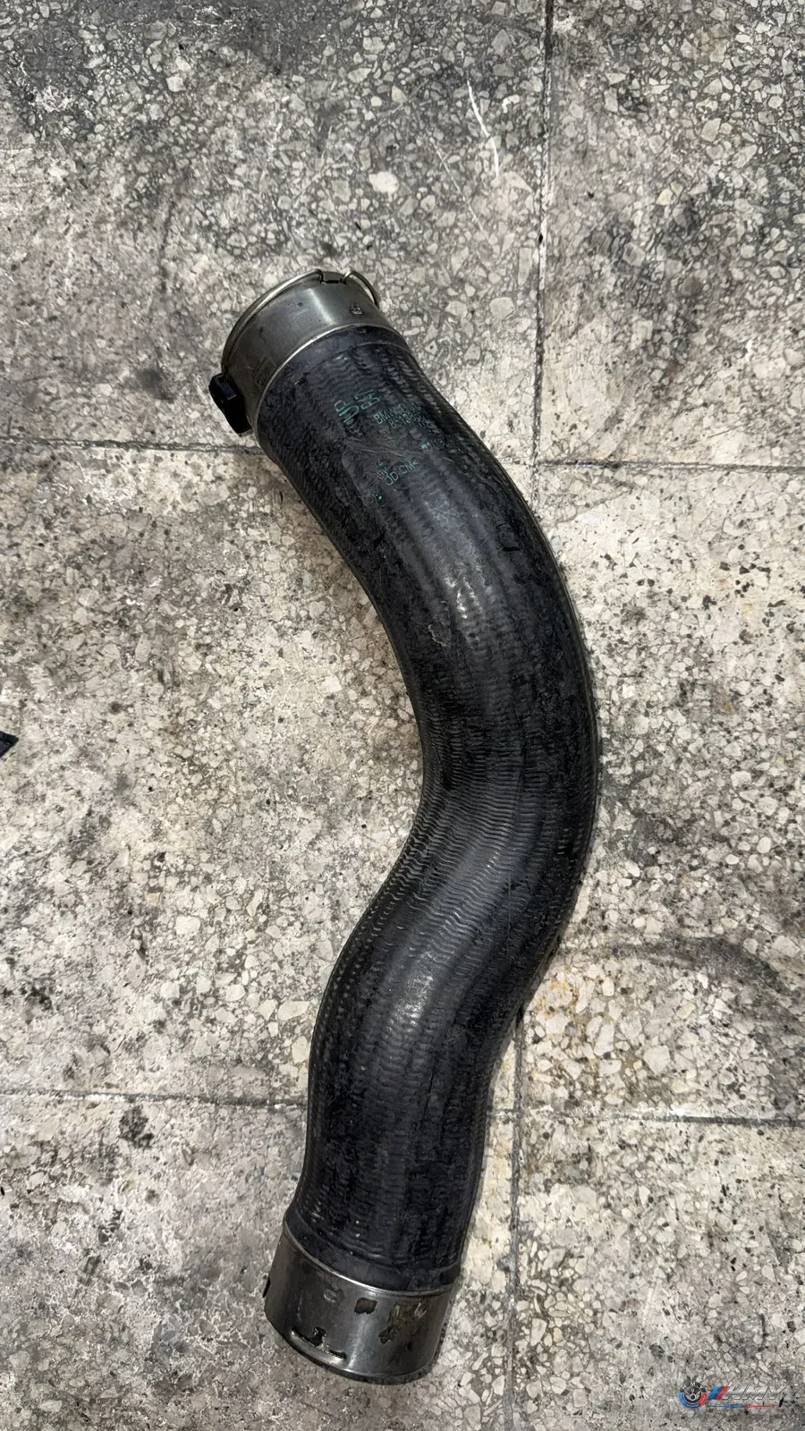 BMW Orijinal Çıkma F20 F21 F22 F23 F30 F31 - B47 Şarj Havası Hattı 11618513851